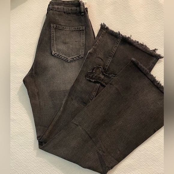 Y2K baggy wide leg denim jeans with Butterfly Detail bell bottoms Size 2 NEW - Picture 10 of 16